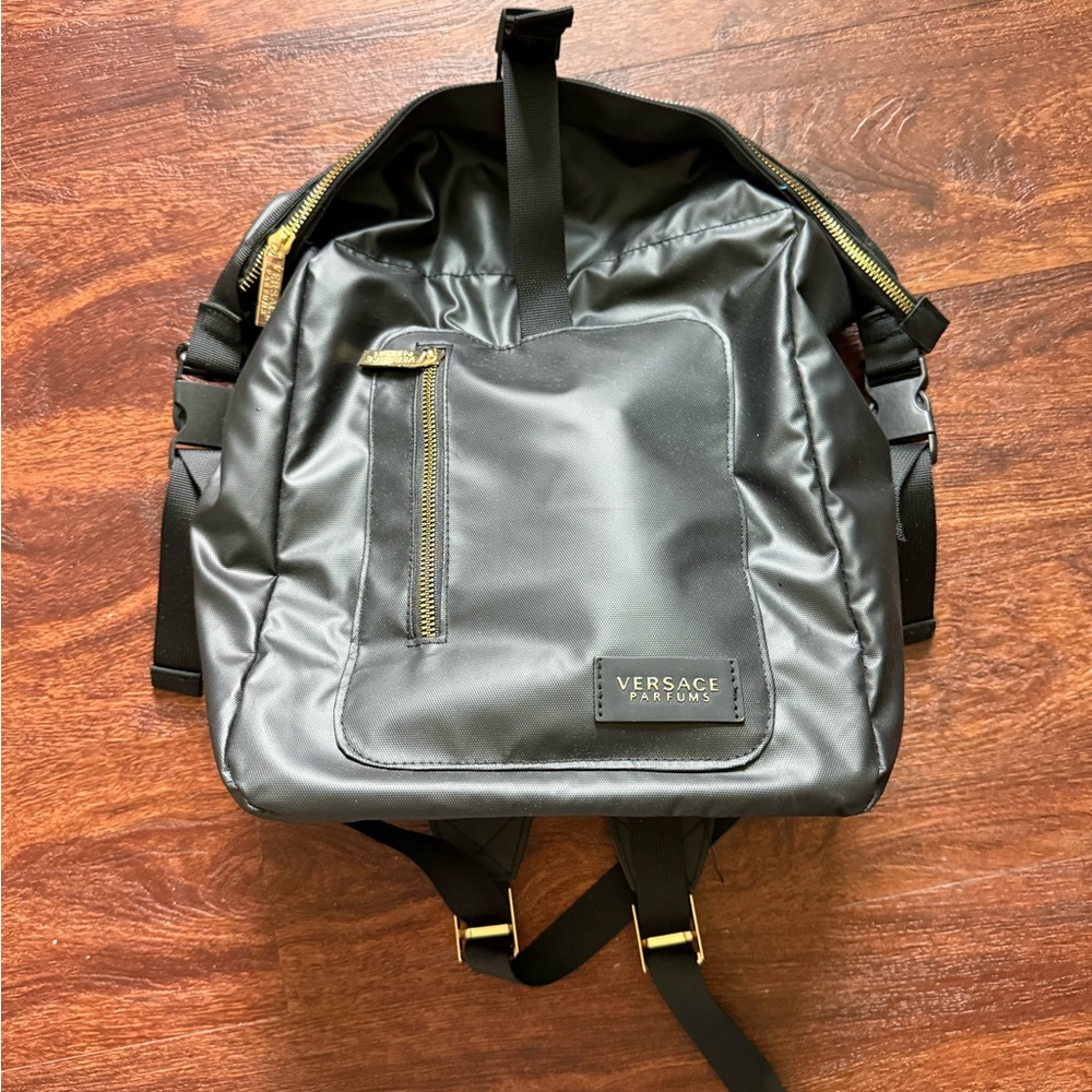 Versace Perfume Bag - Picture 2 of 2